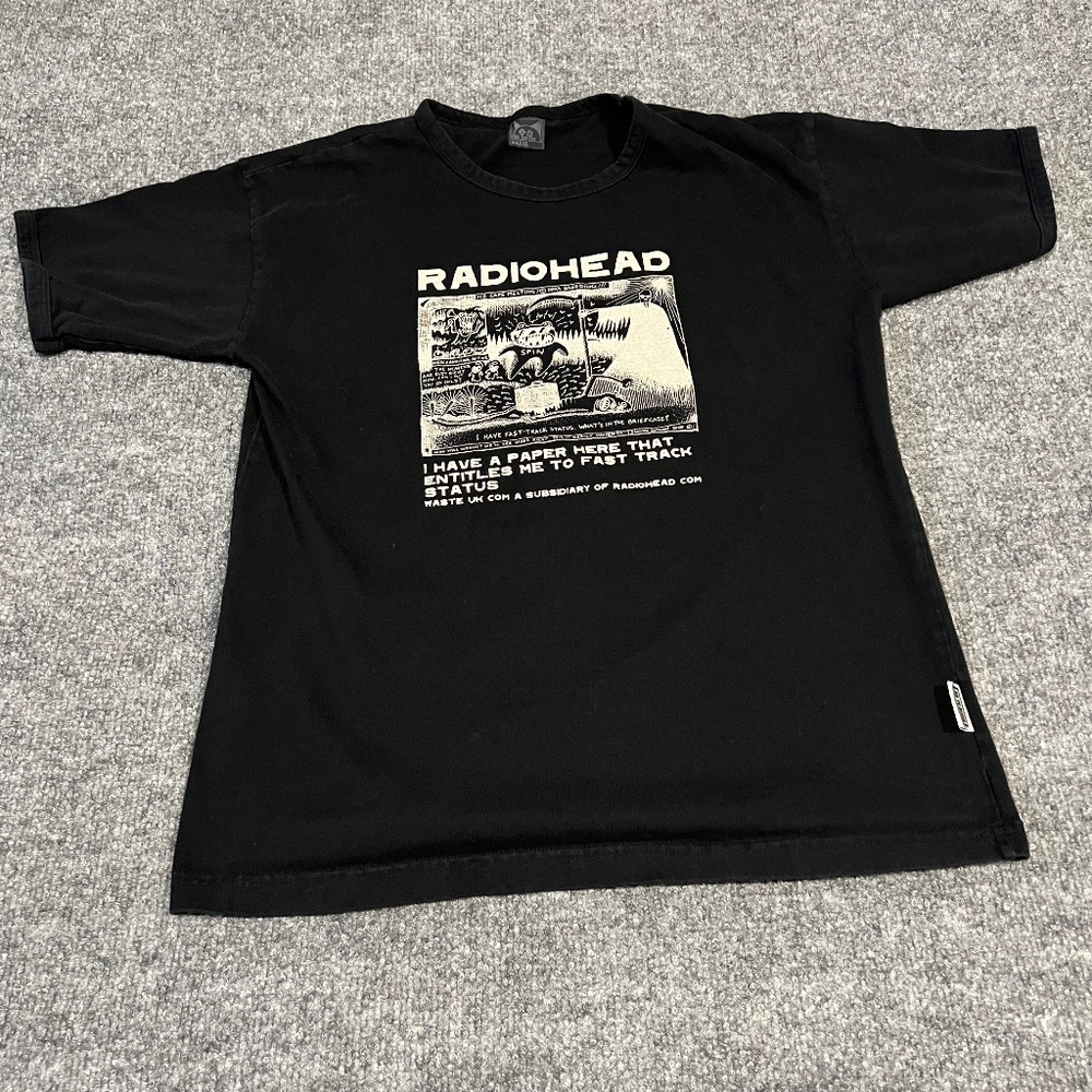Vintage Radiohead L Shirt Thom Yorke Indie Punk Rock 80s 90s 2000s Alternative